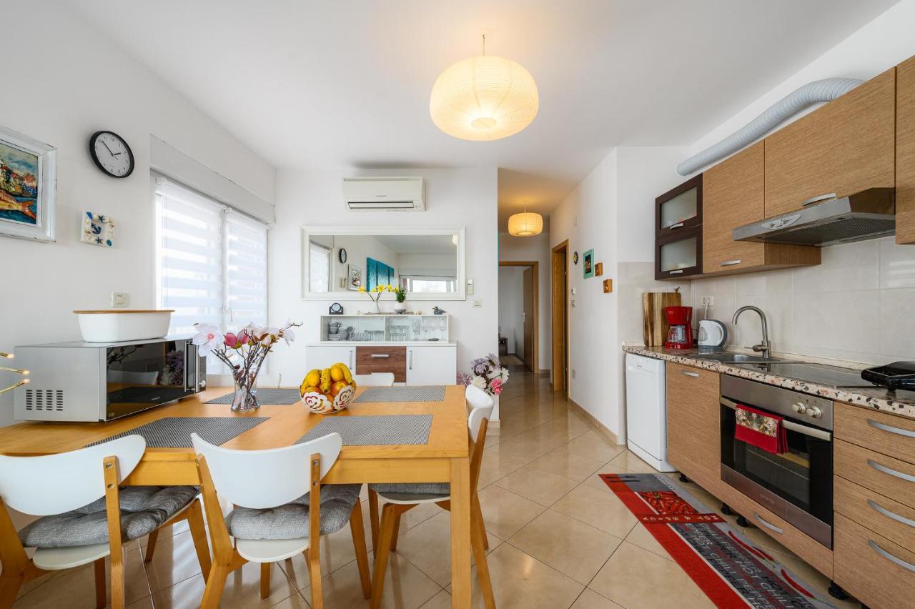 Apartment Ares 13 In Umag Center Екстер'єр фото
