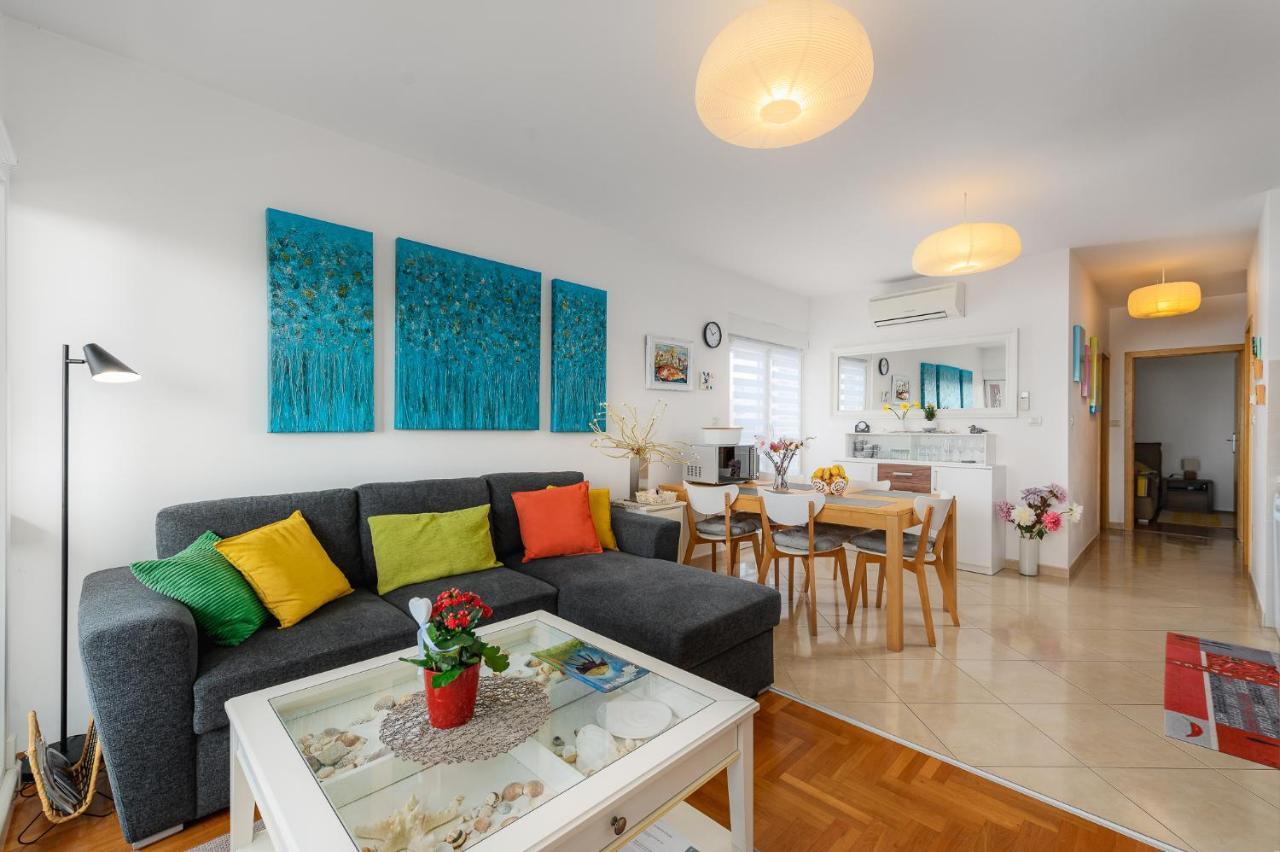 Apartment Ares 13 In Umag Center Екстер'єр фото