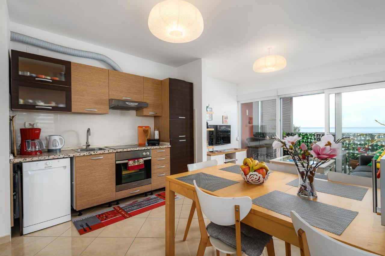 Apartment Ares 13 In Umag Center Екстер'єр фото