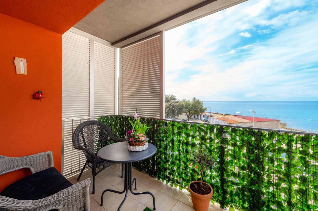 Apartment Ares 13 In Umag Center Екстер'єр фото